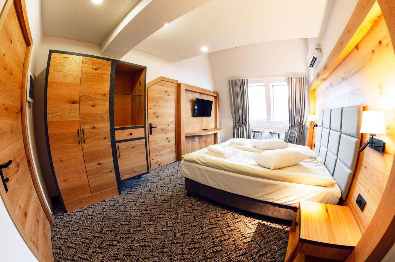 Popasul Domnesc- Resort& Spa- Voronet Vue Eksteriør billede